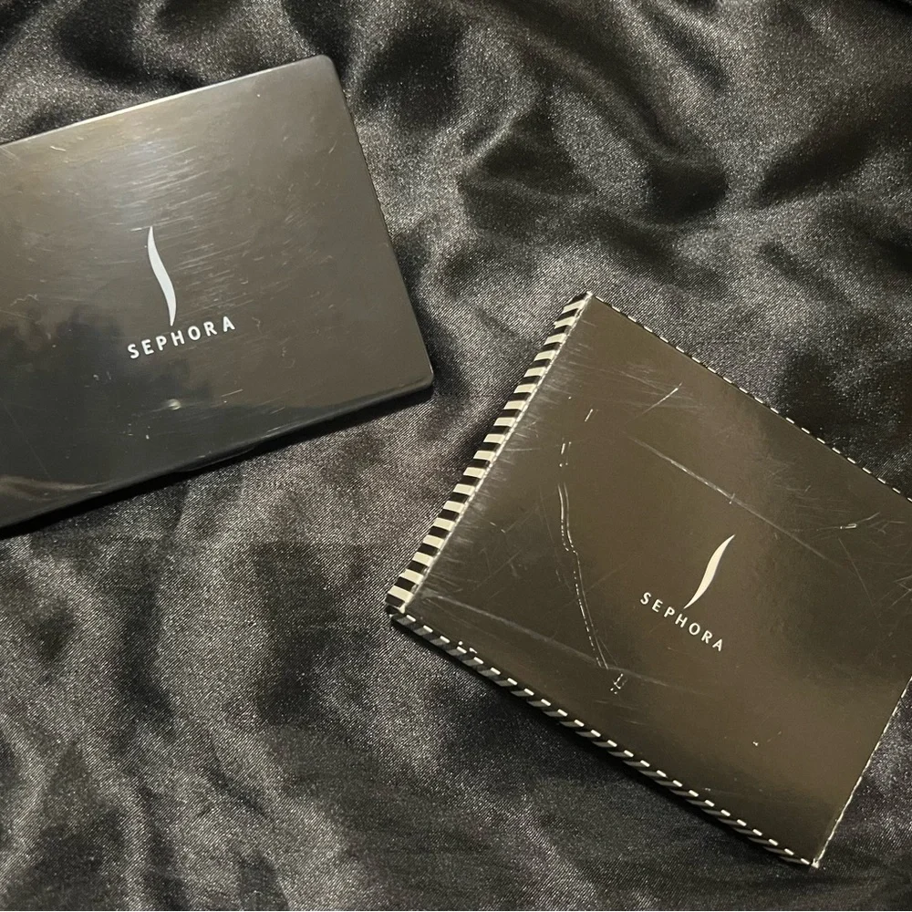 Sephora Travel Compact Mirror - Picture 6 of 6